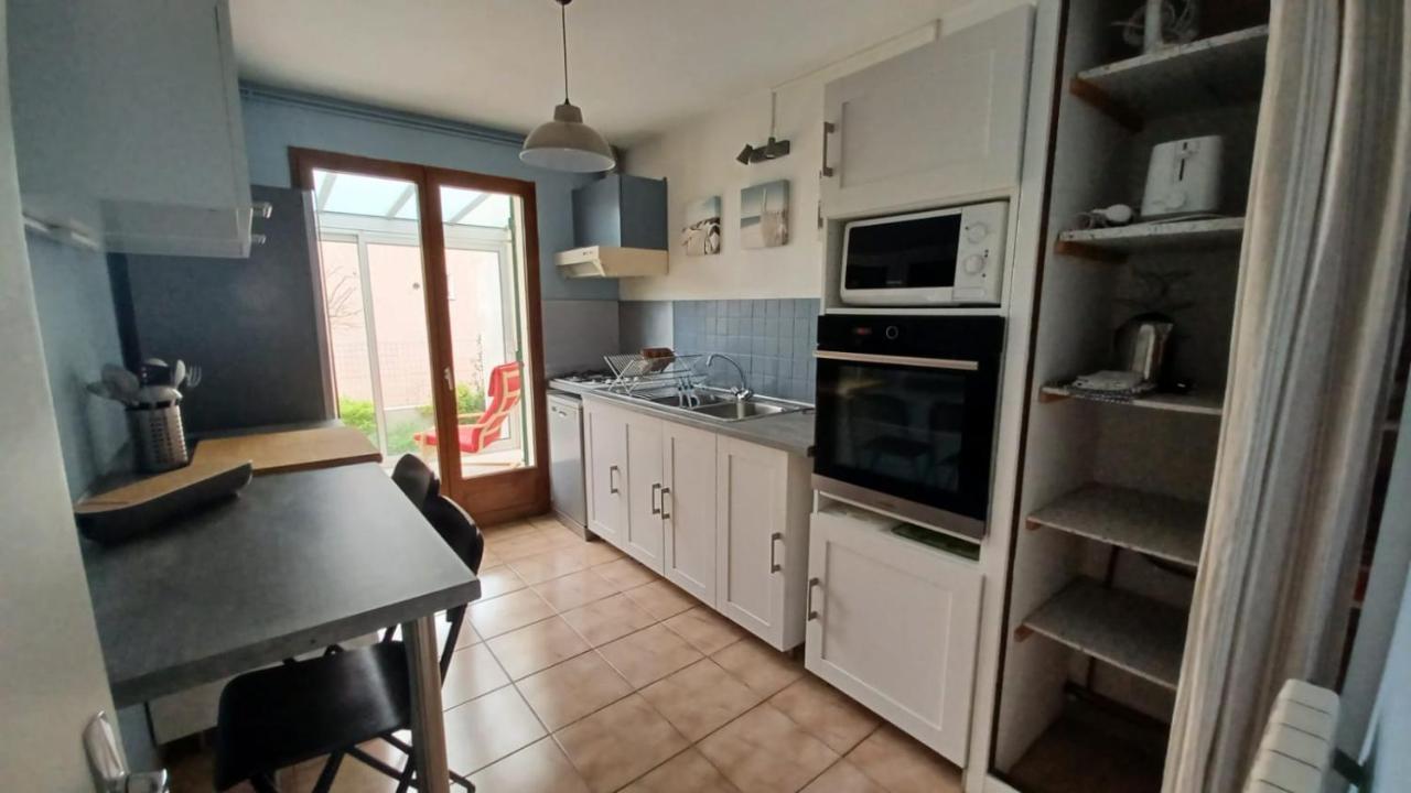 Agreable Maison De Famille Sur Gite Echarou Sigean Eksteriør billede